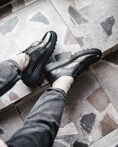 Shoes for man. Brogues ONYX PM
