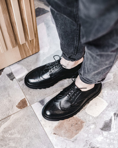 Shoes for man. Brogues ONYX PM