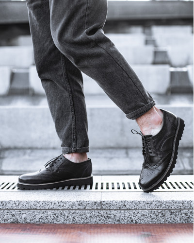 Shoes for man. Brogues ONYX BLACK