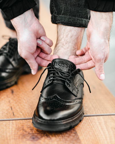 Shoes for man. Brogues SENS BLACK